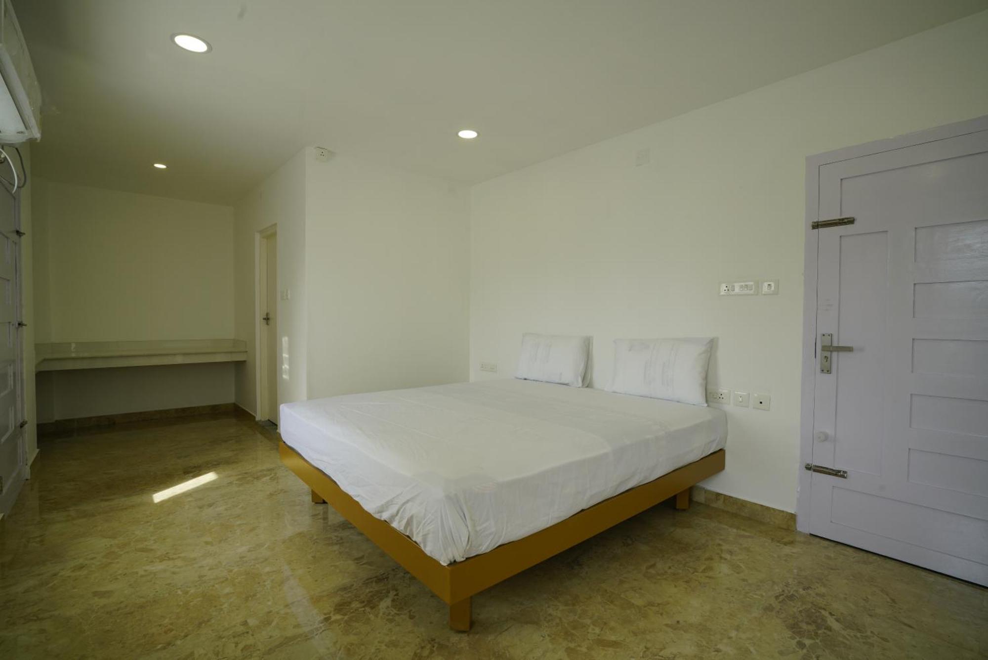 Quilon Residency Kundara Hotel Perumanseri Ngoại thất bức ảnh