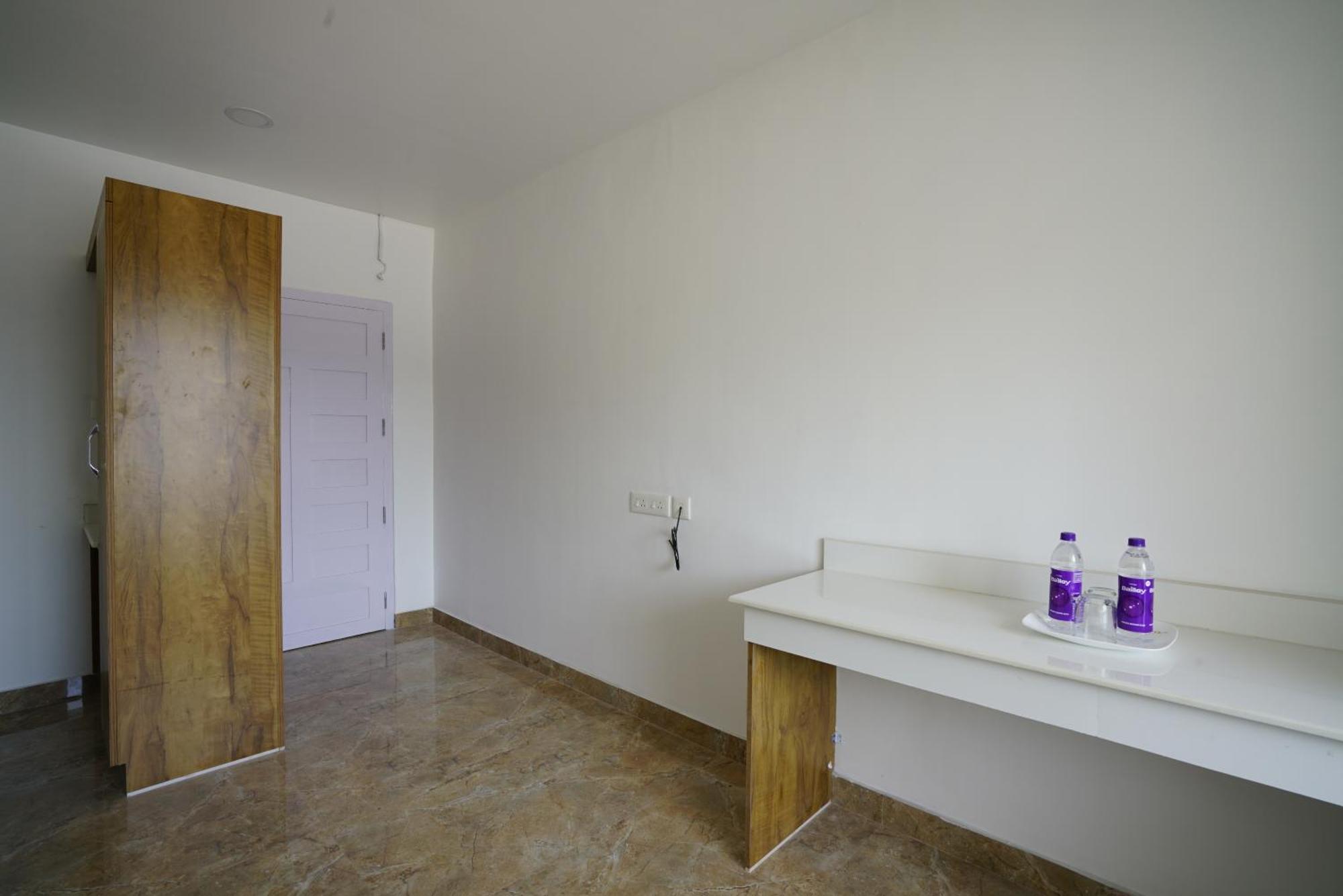 Quilon Residency Kundara Hotel Perumanseri Ngoại thất bức ảnh
