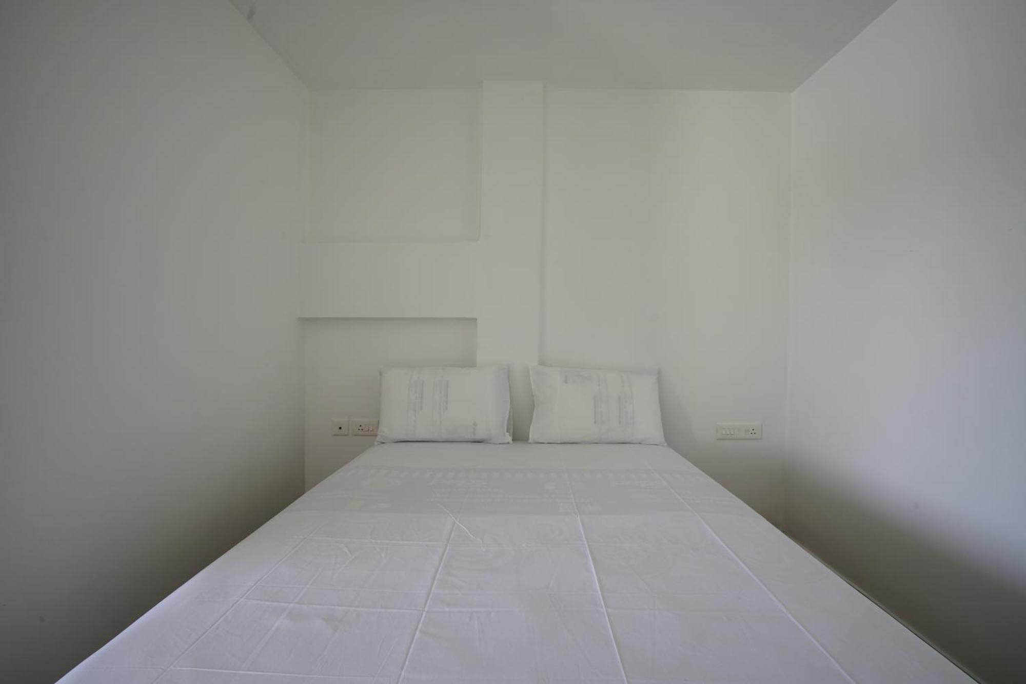Quilon Residency Kundara Hotel Perumanseri Ngoại thất bức ảnh